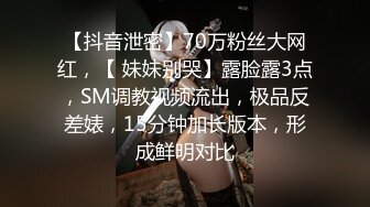 私房流出 破解家庭网络摄像头偷拍各种夫妻啪啪啪5 草到一半接电话鸡巴插在里面