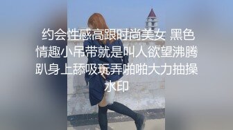 短发美女初下海！大红唇甜美长相！拨开珍珠内裤假屌猛捅，爽的流出白浆，娇喘呻吟好听