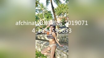 浴缸里操舞蹈系美少妇