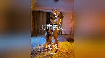 美女穿着短裙公园直播跟粉丝互动