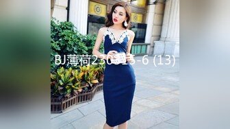 STP22522 顶级甜美性感娇小美女回归激情啪啪  吸吮大屌活很不错  翘起屁股拨开内裤露穴  拿出假屌自慰  上位骑