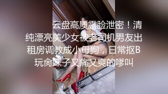 干儿子草老骚妈全程露脸吃奶子玩逼，深喉大鸡巴主动上位无套抽插，压在身下爆草内射，白浆和精液流出真淫荡