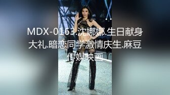 [2DF2]大奶骚妇不仅会乳交 换了蓝色情趣内衣口活后各种姿势挨操 [BT种子]