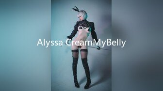 Alyssa CreamMyBelly