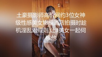 理发店熟女、另开小灶，帮客人打理好发型，拉到一边按摩，口暴打飞机，真牛逼 身材还保养的相当好！