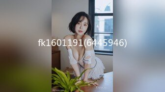 3/6最新 少妇揉奶玩逼像个母狗一样跪在地上发骚诱惑狼友VIP1196