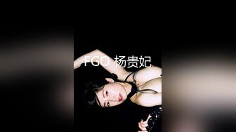 【无水印精选】监控偷拍 女儿都上高中了还全裸在家跟爸爸一起吃饭睡觉摆出各种诱惑姿势