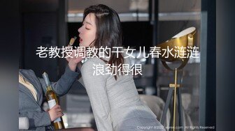 【新片速遞】  商场女厕近距离偷窥绿衣美女的多毛小黑鲍